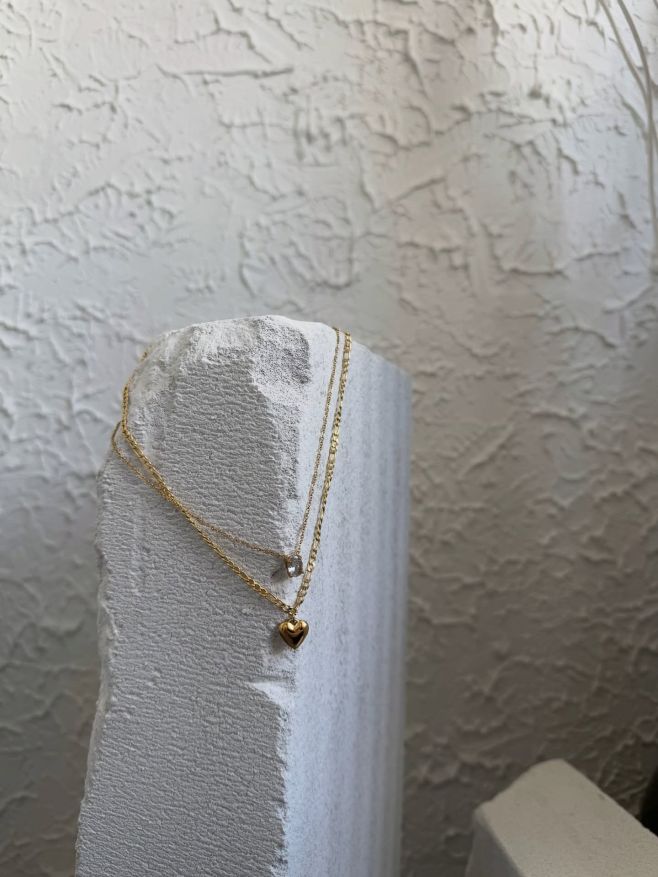 Layering ✨ ~ nezapomeňte, že na podzim se nevrství jen oblečení, ale také šperky. 🫶🏻